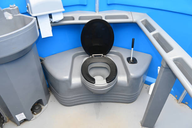 Types of Portable Toilets We Offer in Toftrees, PA